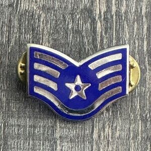 💞 USAF Air Force SSgt E-5 Blues Rank Pin
